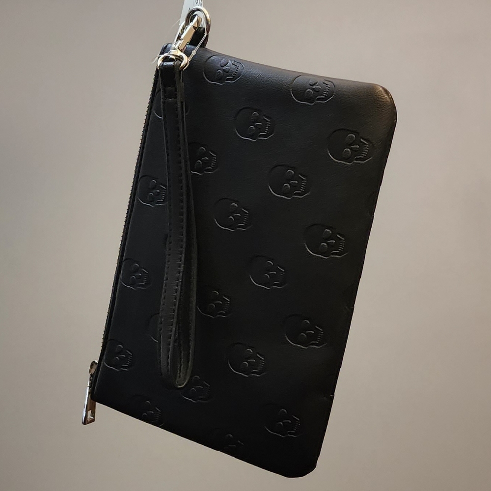 MAD Engine *tik tok viral* black embossed skull wristlet
